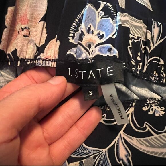 NWT! 1. State floral print pants. Size small - Picture 4 of 14